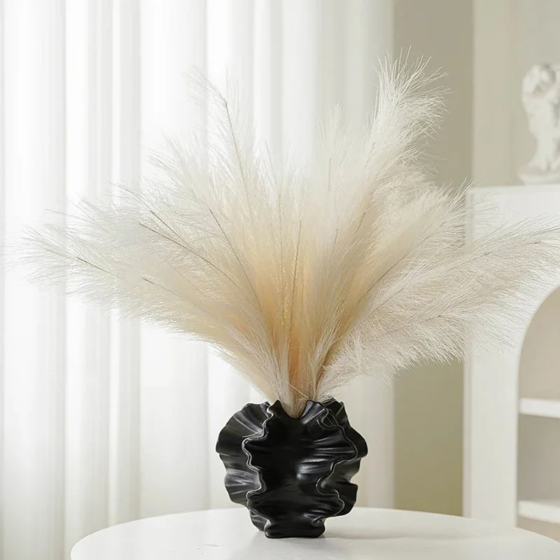 Escultura Vaso Decorativo Moderno: Elegância para Suas Flores
